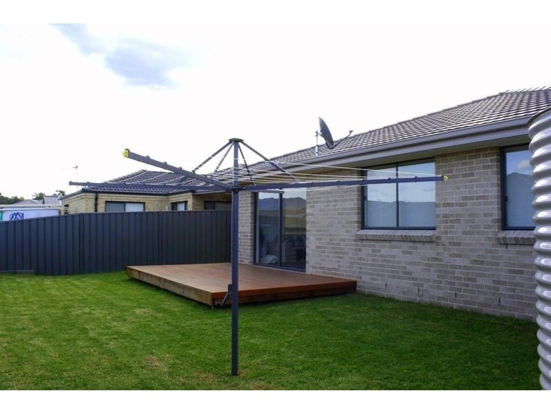 5 Penterong Way, Haywards Bay NSW 2530