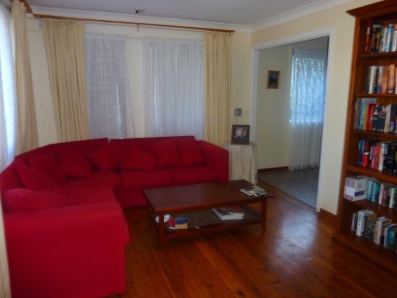 37 Bright Parade, Dapto NSW 2530