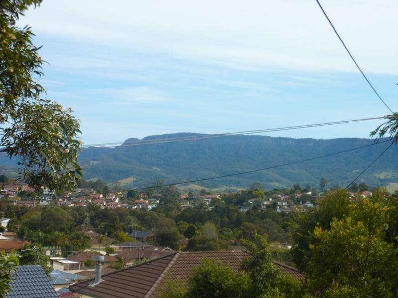 37 Bright Parade, Dapto NSW 2530