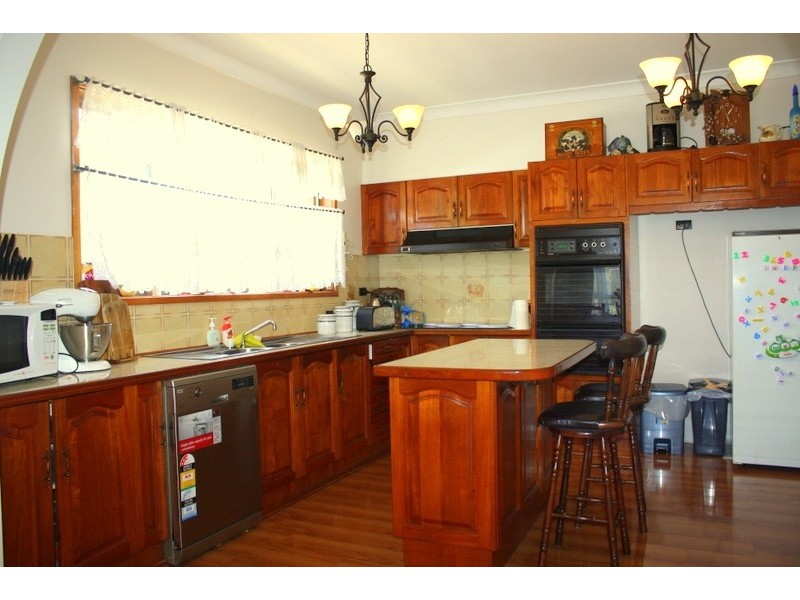 33a Power Drive, Mount Warrigal NSW 2528