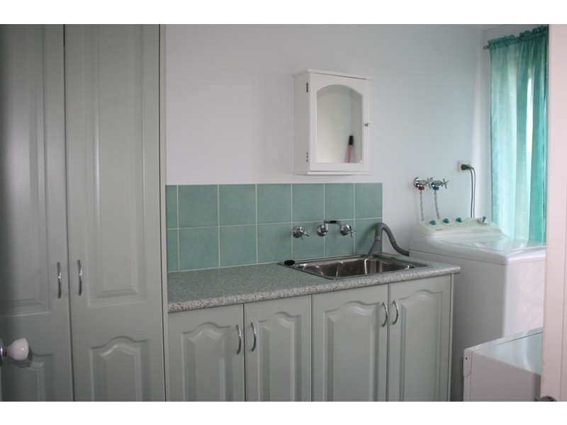 17 Ashwood Place, Horsley NSW 2530