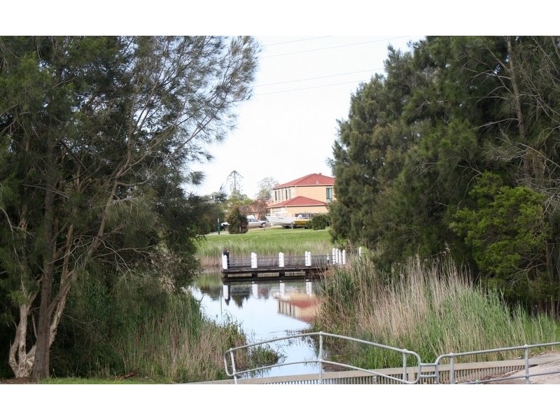 17 Ashwood Place, Horsley NSW 2530