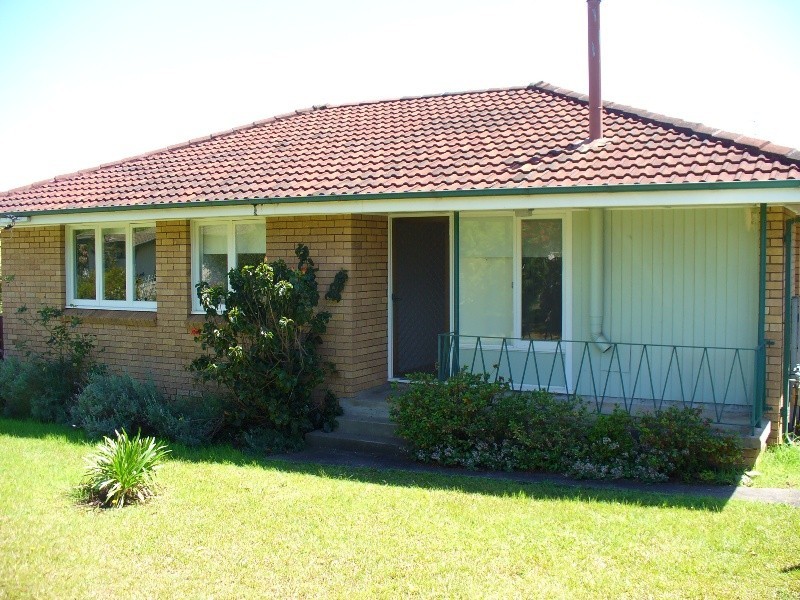 28 Galong Cres, Koonawarra NSW 2530