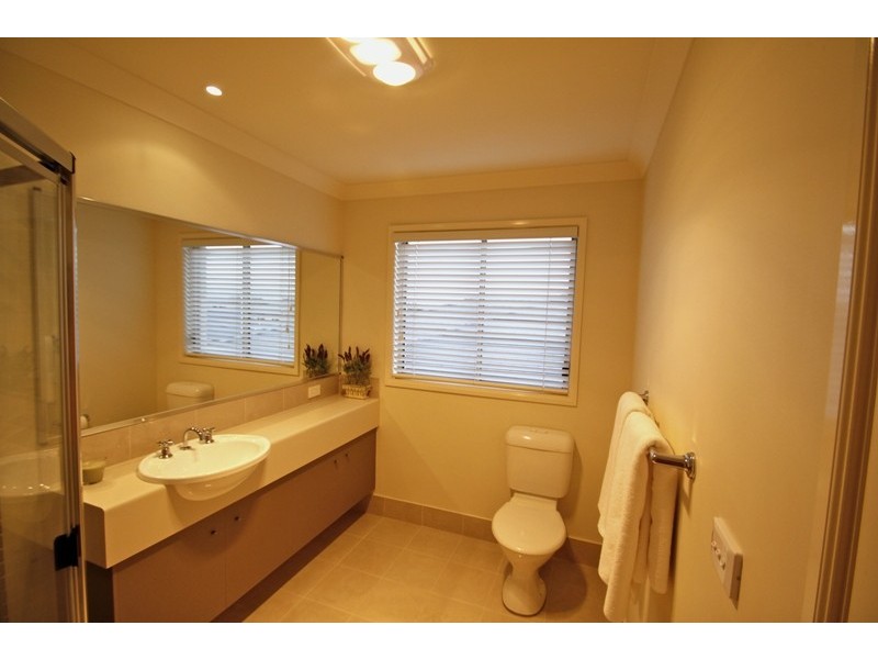 13 Wollingurry Street, Haywards Bay NSW 2530