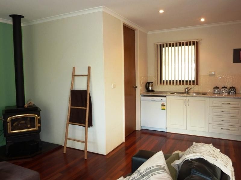 4/128 Terry Street, Albion Park NSW 2527