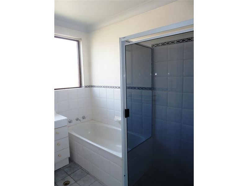 5/4 Blackbutt Way, Barrack Heights NSW 2528