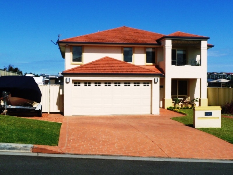 19 Monkhouse Parade, Shell Cove NSW 2529