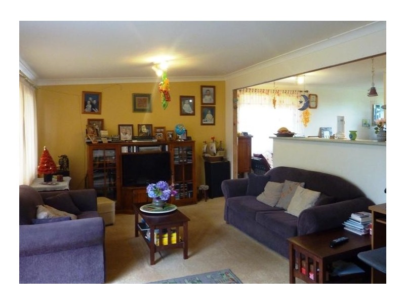 28 Horsley Road, Oak Flats NSW 2529