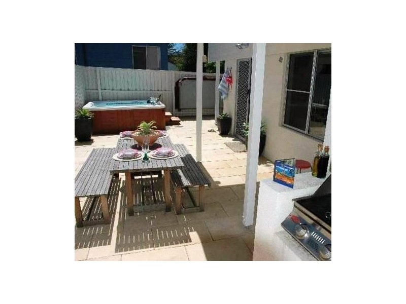 13a Boollwarroo Parade, Shellharbour NSW 2529
