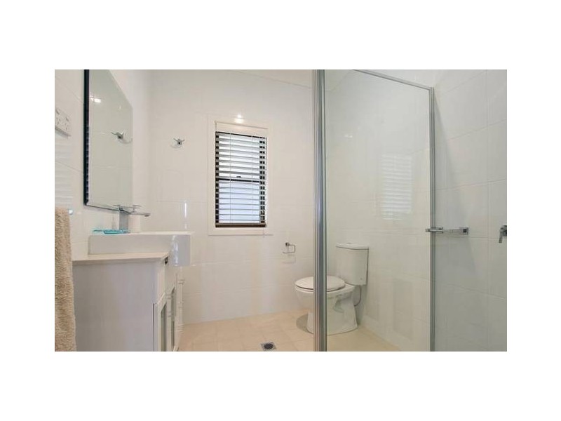 61 Boollwarroo Prd, Shellharbour NSW 2529