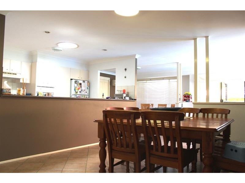 17 Highcroft Boulevard, Horsley NSW 2530