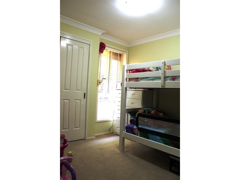 17 Highcroft Boulevard, Horsley NSW 2530