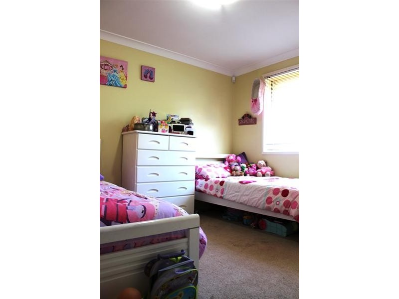 17 Highcroft Boulevard, Horsley NSW 2530