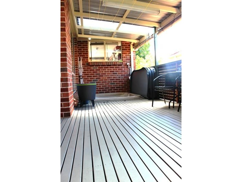 17 Highcroft Boulevard, Horsley NSW 2530