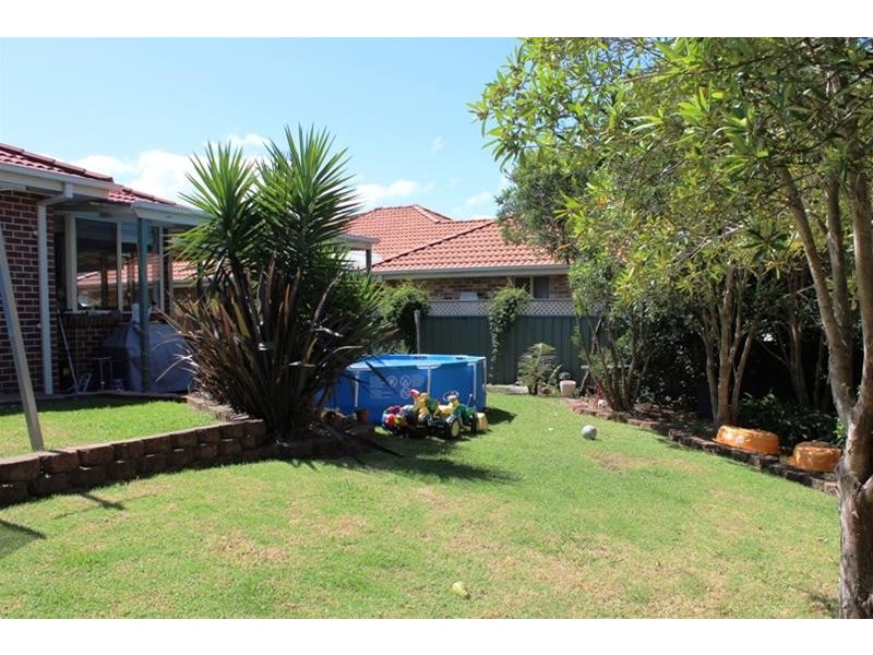 17 Highcroft Boulevard, Horsley NSW 2530