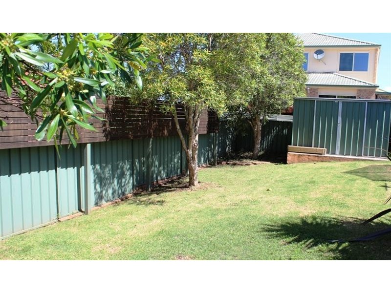 17 Highcroft Boulevard, Horsley NSW 2530