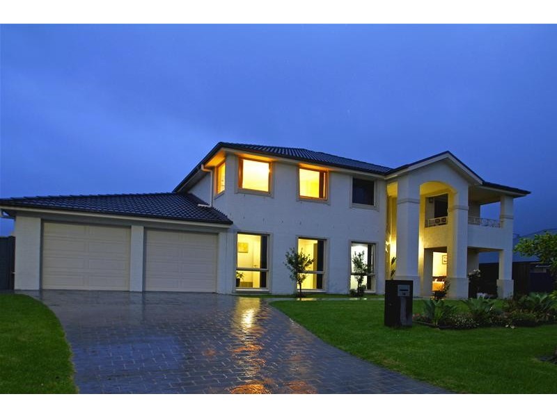 16 Bayview Avenue, Haywards Bay NSW 2530