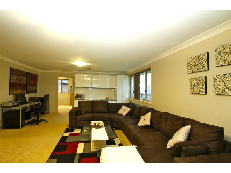 16 Bayview Avenue, Haywards Bay NSW 2530