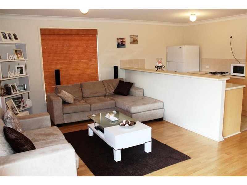 70 North Terrace, Dapto NSW 2530