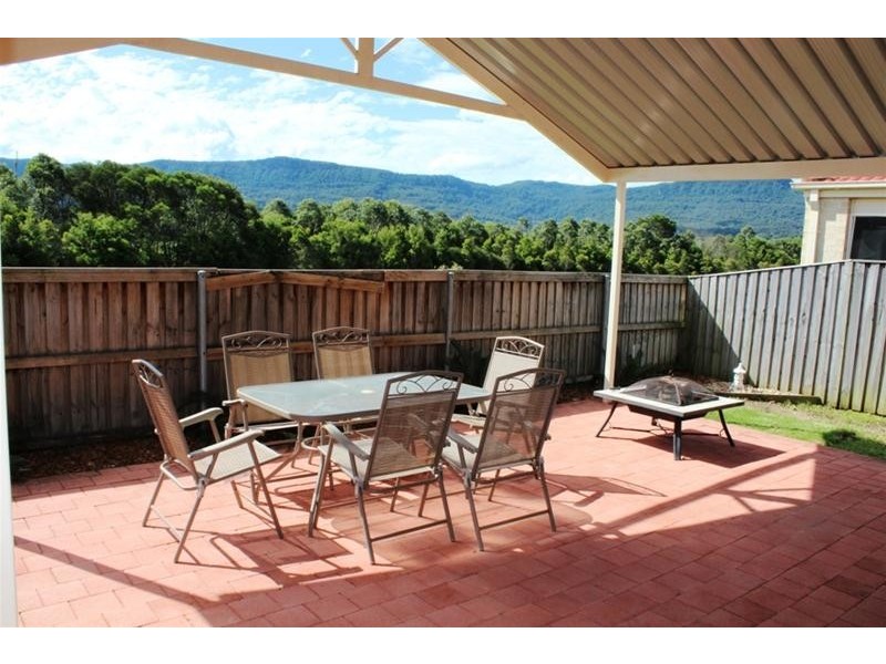 70 North Terrace, Dapto NSW 2530