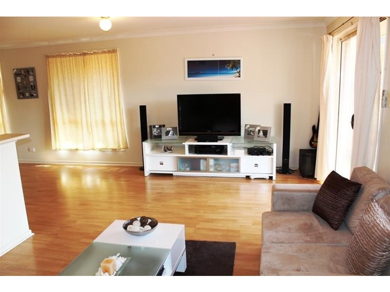 70 North Terrace, Dapto NSW 2530