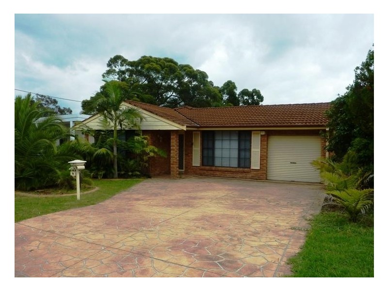 98 Wentworth Street, Oak Flats NSW 2529