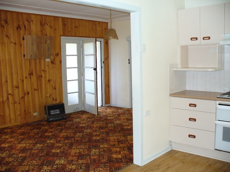 29 Jackson Ave, Warrawong NSW 2502