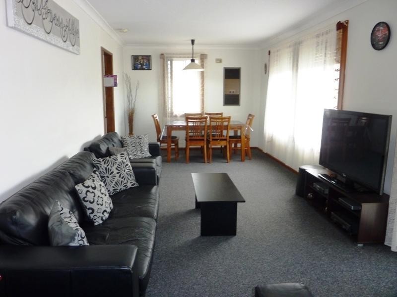 42 Cheshire Street, Berkeley NSW 2506