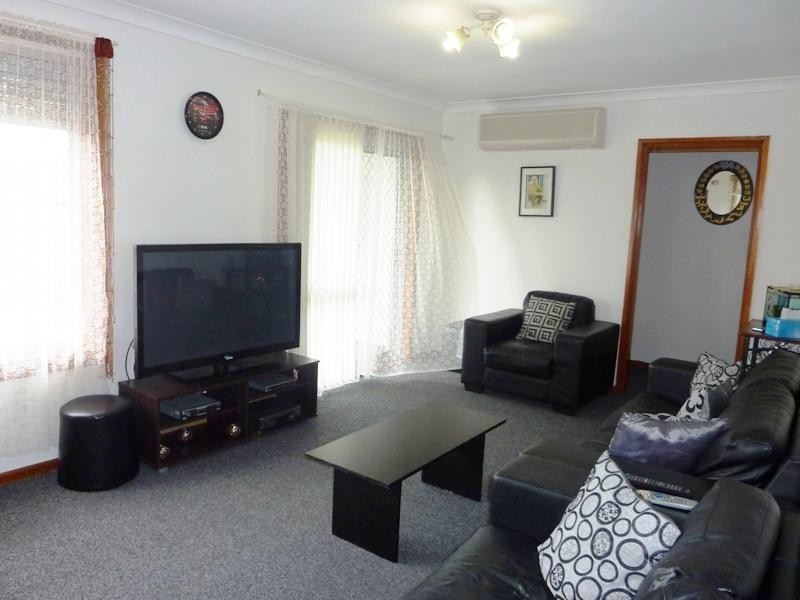 42 Cheshire Street, Berkeley NSW 2506