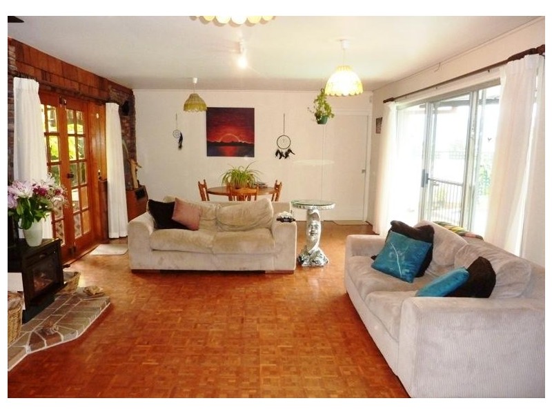 132 Burke Road, Dapto NSW 2530