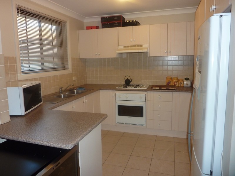 2/60 Darley Street, Shellharbour NSW 2529