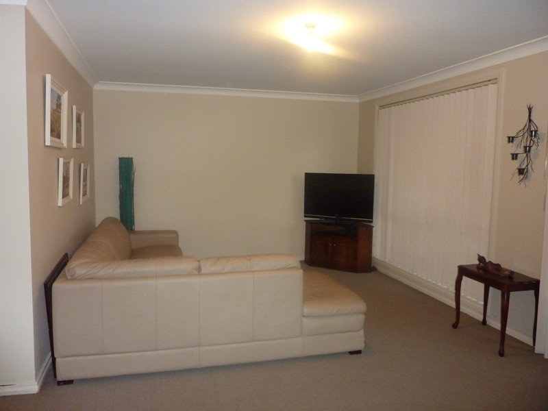 2/60 Darley Street, Shellharbour NSW 2529