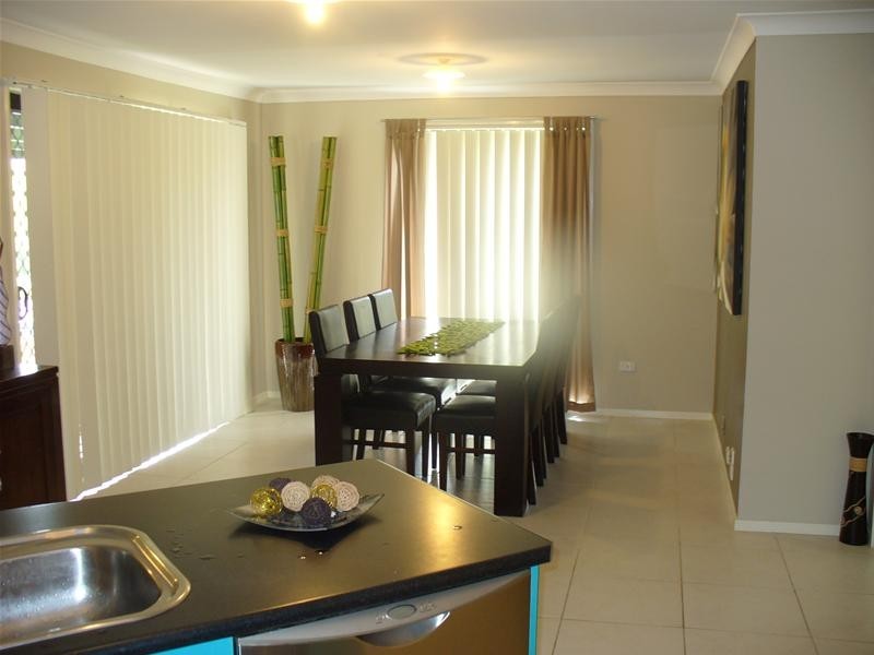 7 Tallwood Place, Horsley NSW 2530