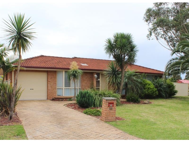 16 Jenail Place, Horsley NSW 2530