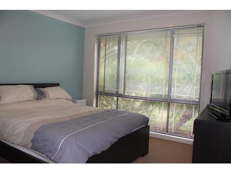 16 Jenail Place, Horsley NSW 2530
