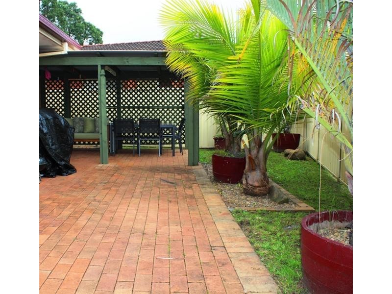 16 Jenail Place, Horsley NSW 2530