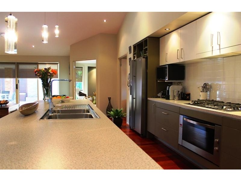 26 Waterview Avenue, Haywards Bay NSW 2530