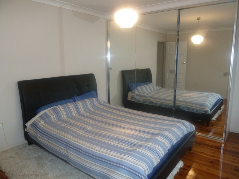 68 The Esplanade, Oak Flats NSW 2529