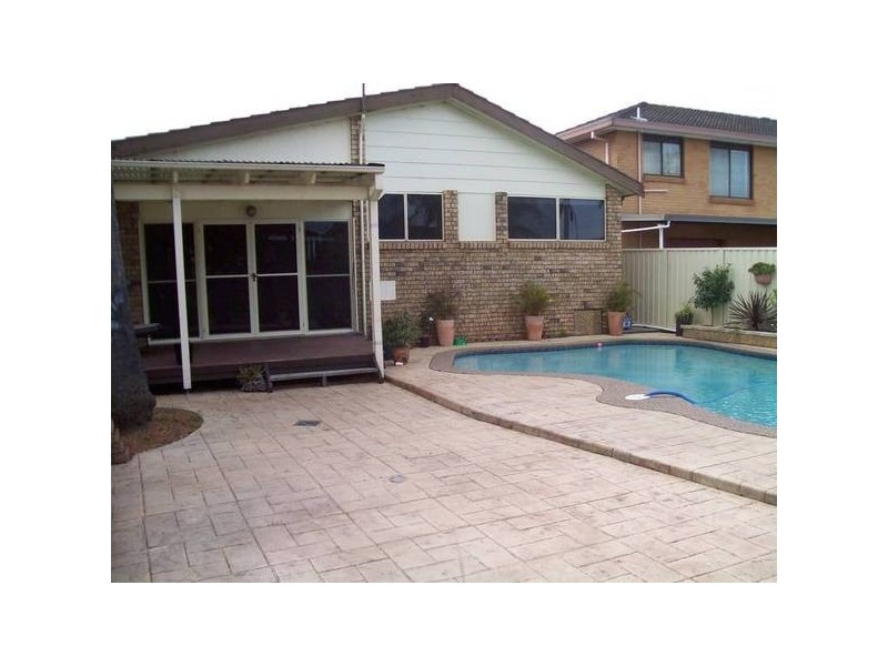 41 Palmer Avenue, Kanahooka NSW 2530