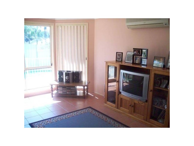 15 Kerang Court, Horsley NSW 2530