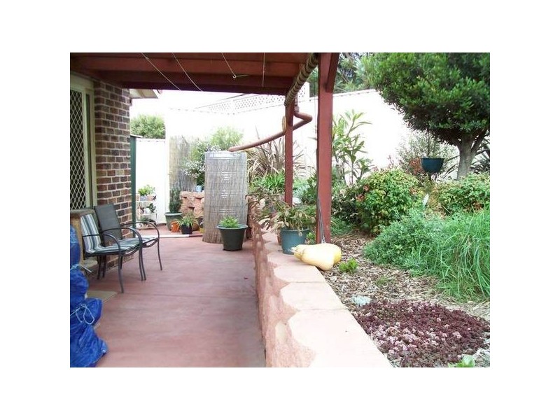 6/114 Burdekin Drive, Albion Park NSW 2527