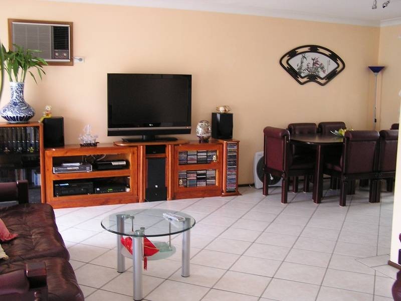 80 Compton Street, Dapto NSW 2530