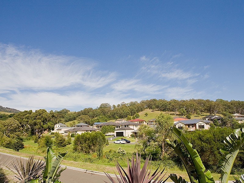 9 Macalister Terrace, Albion Park NSW 2527