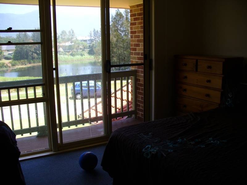 2 Dombarton Place, Horsley NSW 2530