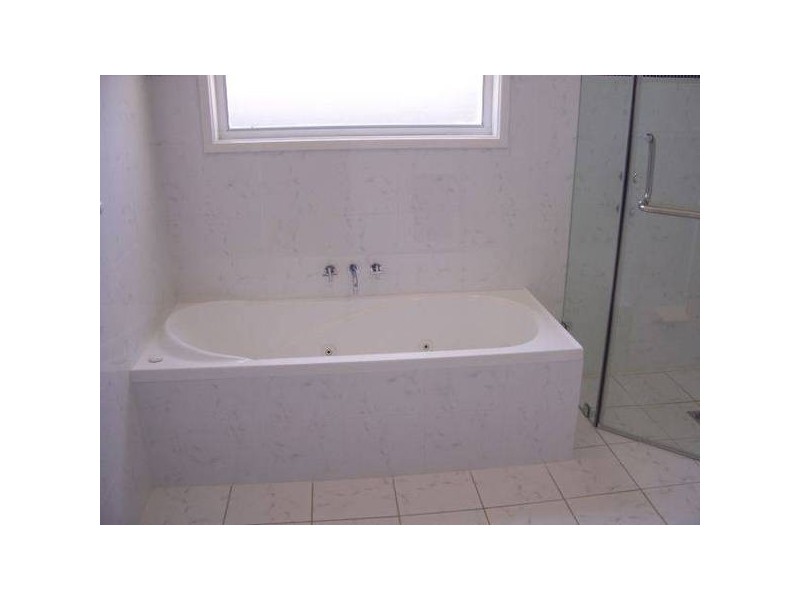 Valentine NSW 2280