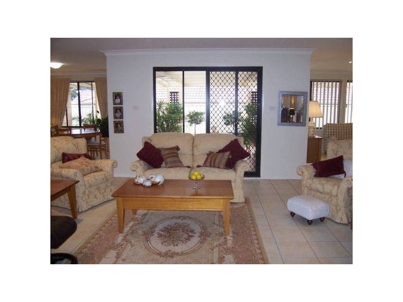 Cameron Park NSW 2285