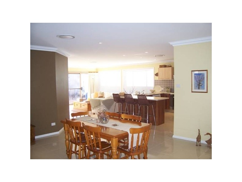 Valentine NSW 2280