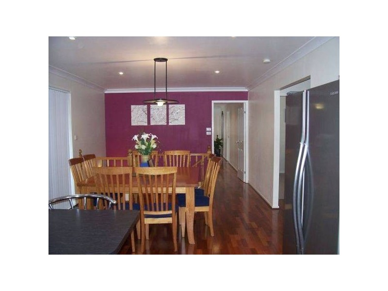 Valentine NSW 2280