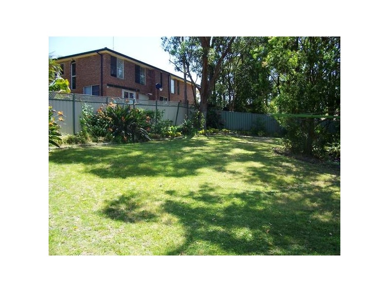 Eleebana NSW 2282