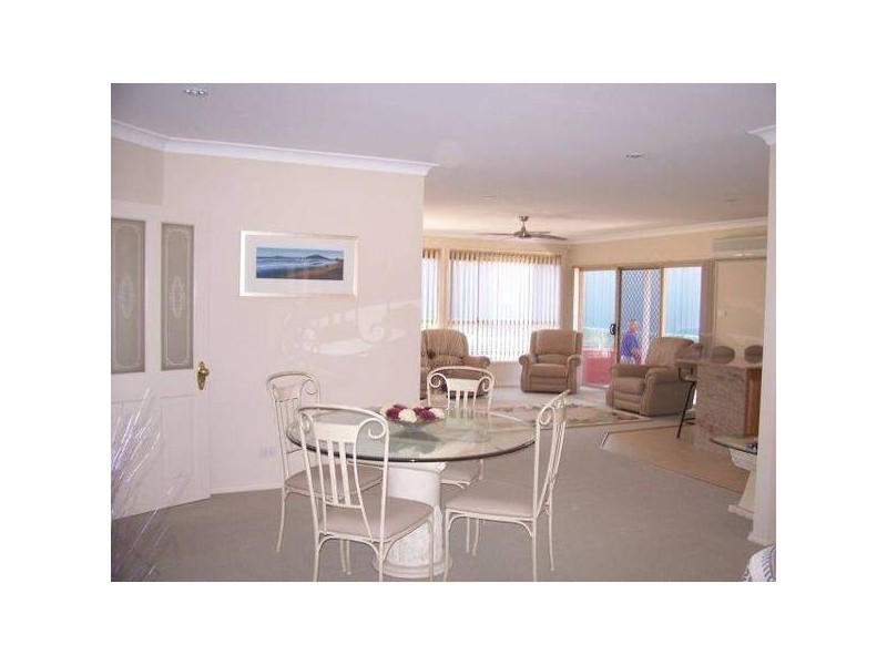 Belmont North NSW 2280